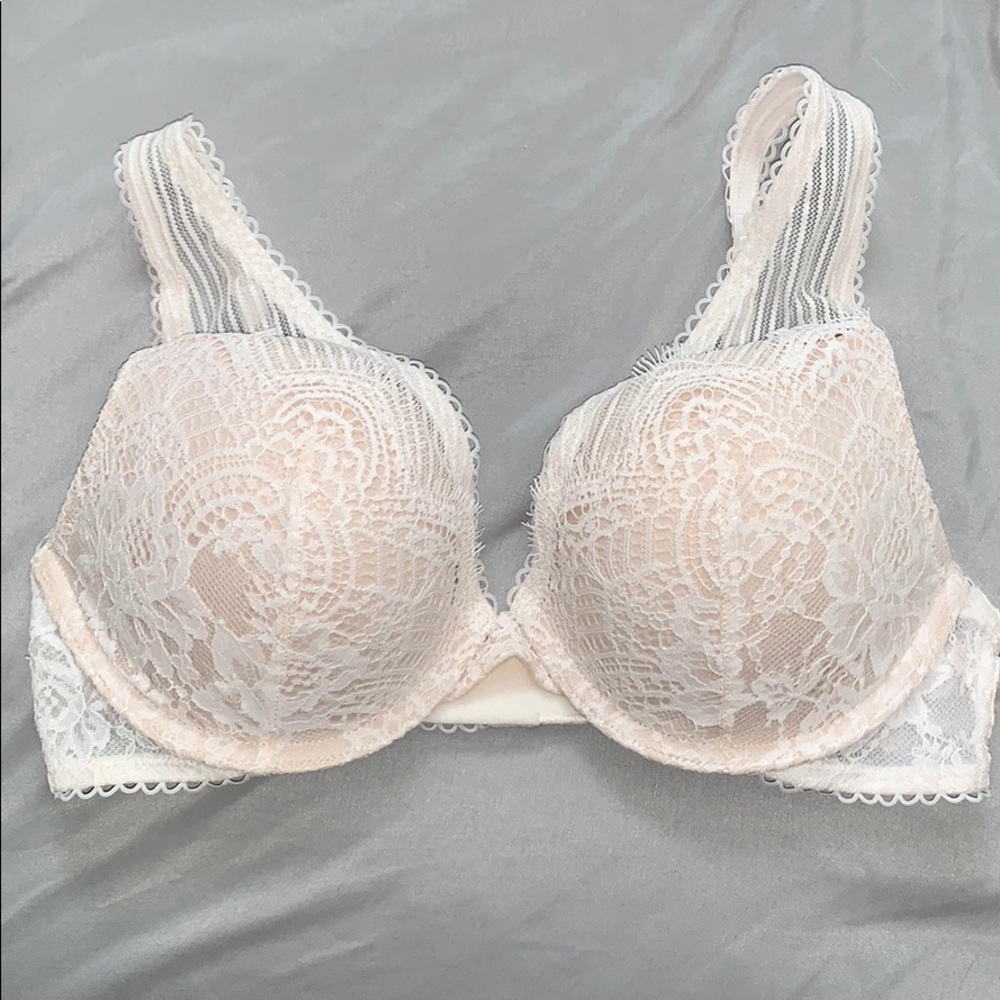 VS lace push-up bra